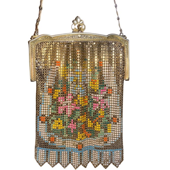 1920s Mesh Evening Purse - Picture 3 of 6